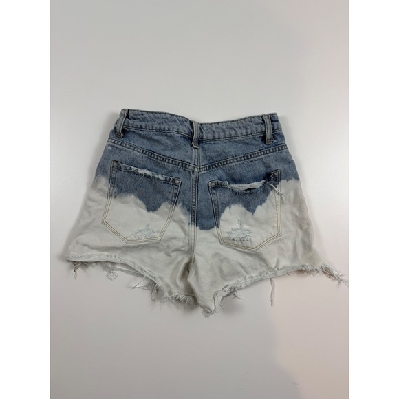Vervet Distressed Denim Shorts Bleach Wash Ripped Raw Hem Casual Size S - Picture 7 of 7
